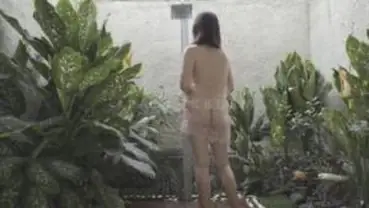 Adik Pacar Ketahuan Mandi Digarap HD