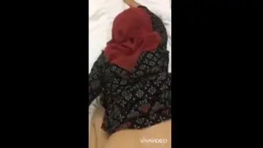 Ngentot Asisten Kantor Seksi Memek Becek Parah
